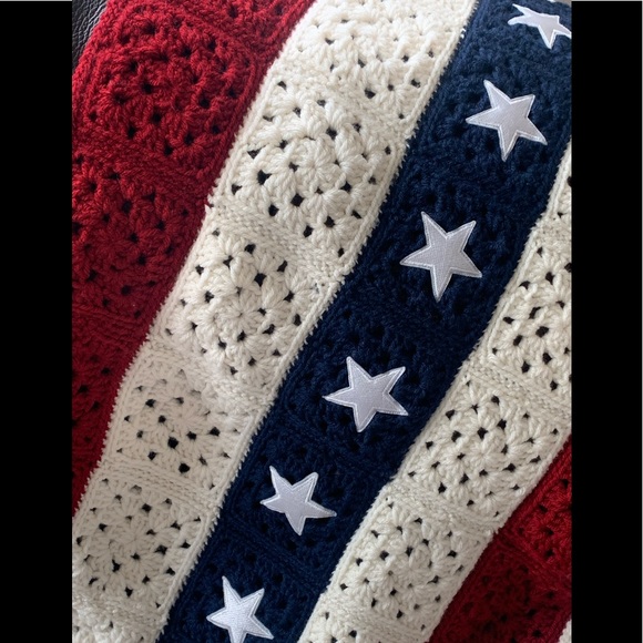 Handcrafted Stars & Stripes Blanket/Throw - Picture 4 of 6